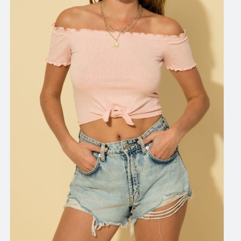 NWOT HYFVE / Cream Short Sleeve Front Tie Crop Top